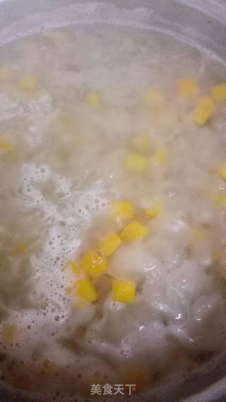 银耳红薯羹的做法步骤：4