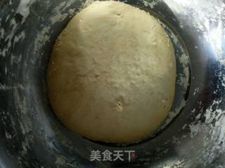 胡萝卜大蒸饺的做法步骤：1
