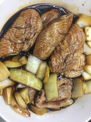 蜜汁烤鸡翅的做法步骤：4