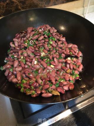 酸菜红豆汤的做法步骤：8