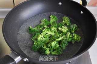 芝士西兰花的做法步骤：6