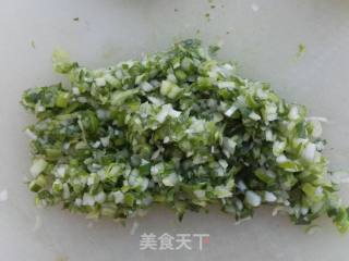 全麦面葱花饹饼的做法步骤：2