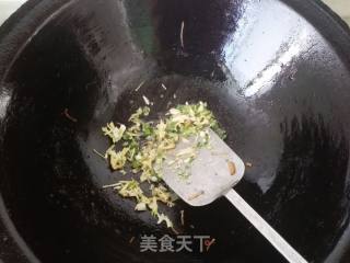 肉丝炒绿豆芽的做法步骤：7