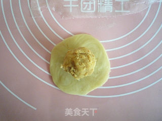 金丝肉松饼的做法步骤：23