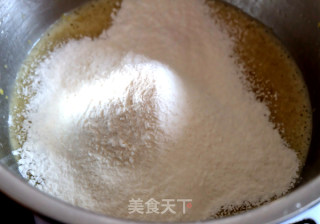 柠香花朵蛋糕的做法步骤：4