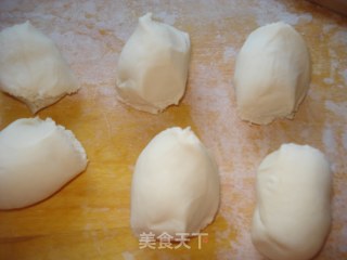 香菇豆沙包的做法步骤：2