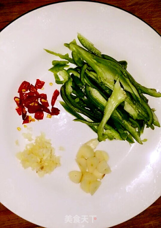酸辣土豆丝的做法步骤：3