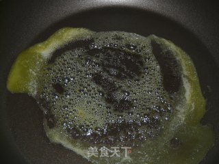 【元旦必备私房菜】香滑土豆奶酪浓汤的做法步骤：1