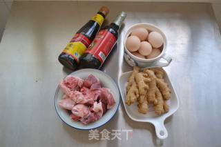 【猪脚姜醋】广东冬天首选的滋补食品的做法步骤：1