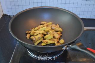 【猪脚姜醋】广东冬天首选的滋补食品的做法步骤：4