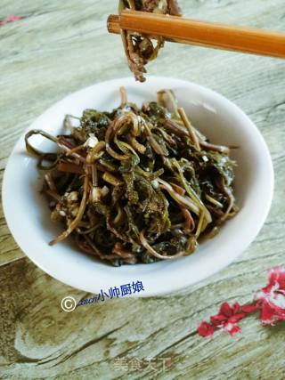 凉拌野生山菜~蕨菜的做法步骤：4