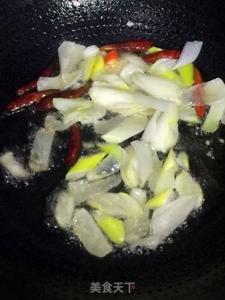 辣炒牛肉的做法步骤：4