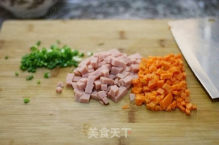 蛋炒苦荞香米饭的做法步骤：2