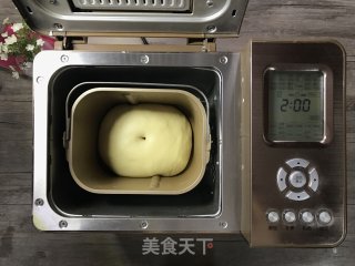 布里欧修（Brioce）小面包的做法步骤：5