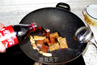 百事可乐烧湖南腊鱼的做法步骤：5