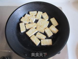 豆腐炒白菜的做法步骤：2