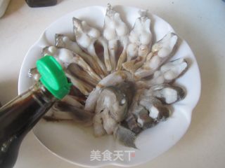 开屏武昌鱼的做法步骤：6
