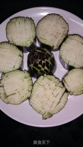 菊花茄子的做法步骤：2