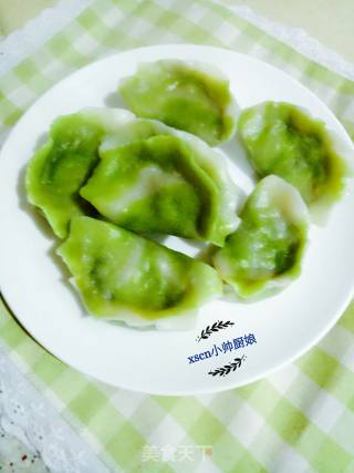 翡翠白玉双色水饺~双色羊肉芹菜水饺的做法步骤：8