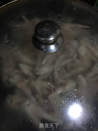 拌凤爪的做法步骤：3