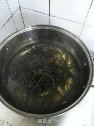 凉拌海带的做法步骤：3