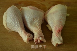 酱爆鸡丁的做法步骤：1