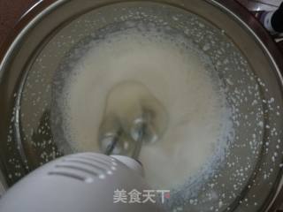 2017的处女作奶油蛋卷的做法步骤：5