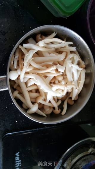 素烧双菇的做法步骤：1
