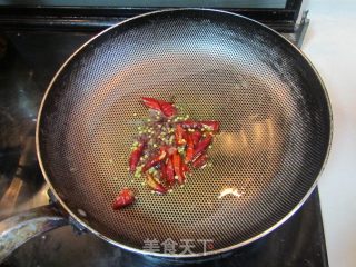 湘味腊肉荷兰豆的做法步骤：3
