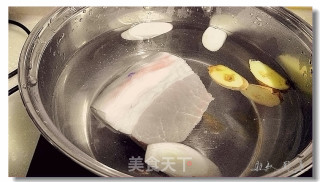 蒜泥白肉的做法步骤：2