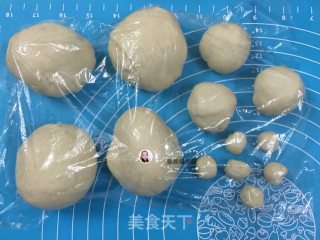 花生酱挤挤卡通汤种面包的做法步骤：9