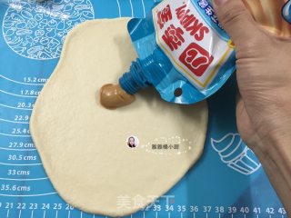 花生酱挤挤卡通汤种面包的做法步骤：10