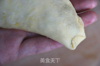 韭菜盒子的做法步骤：12