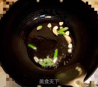 炒鱿鱼的做法步骤：8