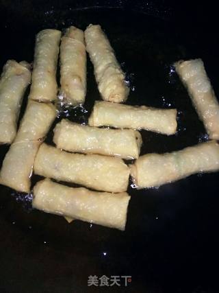 脆皮百叶卷的做法步骤：10