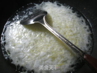 胡萝卜炒土豆的做法步骤：3
