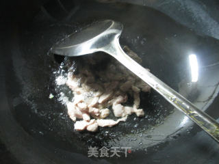榨菜丝里脊肉线面的做法步骤：3