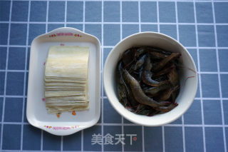 酥皮沙虾的做法步骤：1