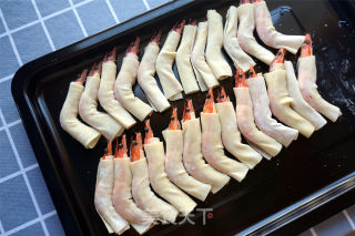 酥皮沙虾的做法步骤：3