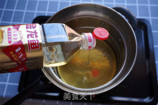 酥皮沙虾的做法步骤：4