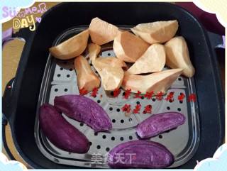 红薯紫薯糯米丸的做法步骤：1