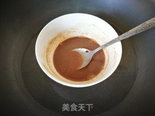 夹心巧克力奶油蛋糕的做法步骤：2