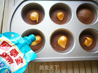 夹心巧克力奶油蛋糕的做法步骤：9