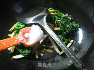 香干炒荠菜的做法步骤：5