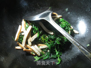 香干炒荠菜的做法步骤：7