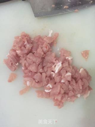 尖椒肉丝的做法步骤：2