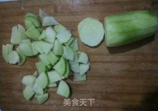 【山东】五花肉焖萝卜的做法步骤：2