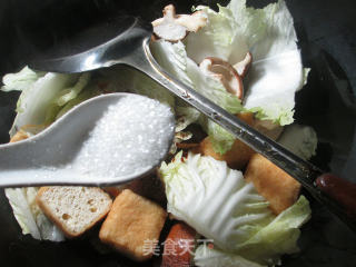油豆腐香菇白菜的做法步骤：7