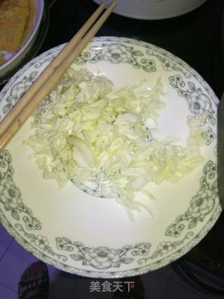 中西合并 红萝卜筋饼的做法步骤：2