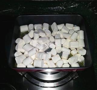 美味牛轧糖的做法步骤：3